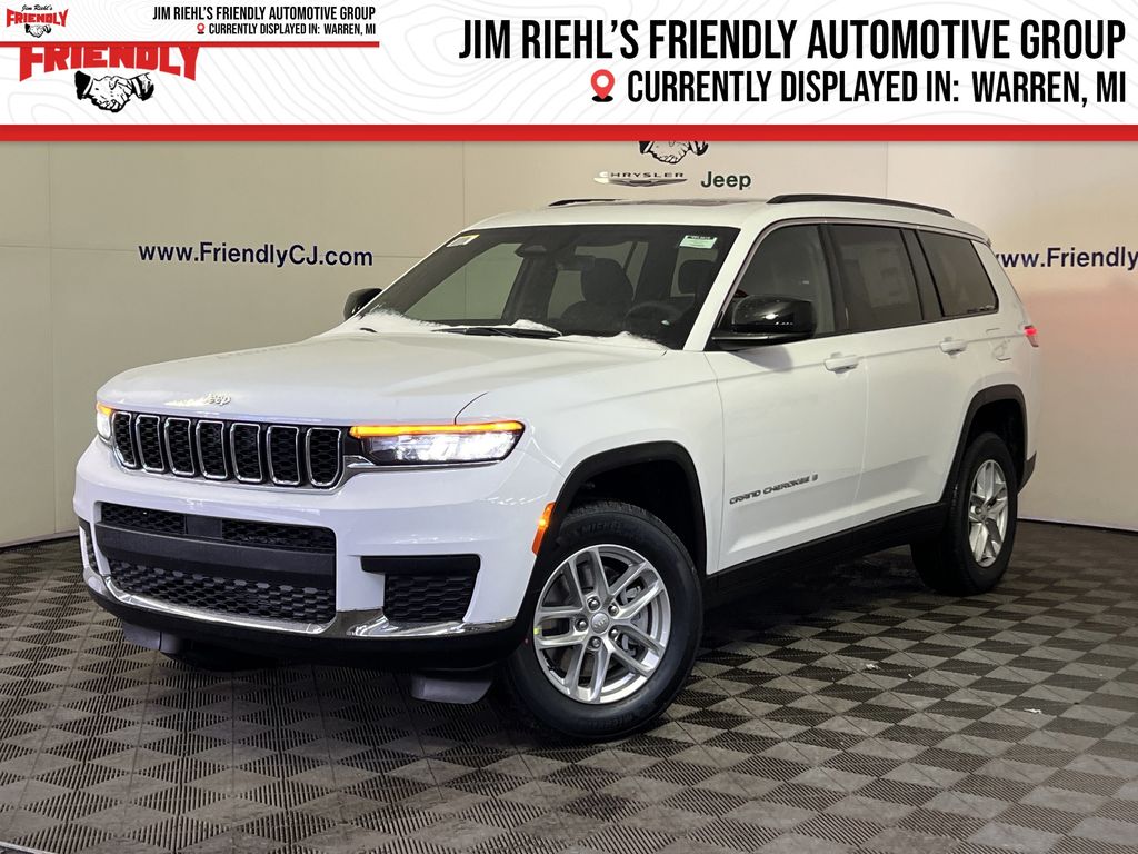 2025 Jeep Grand Cherokee L Laredo's photo
