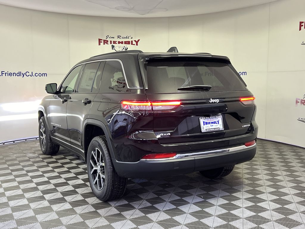 2025 Jeep Grand Cherokee Limited photo 3