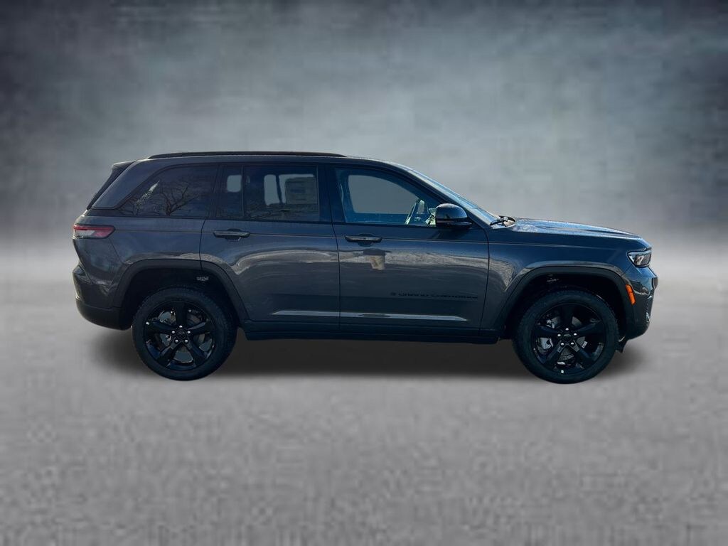 New 2025 Jeep Grand Cherokee Limited Sport Utility