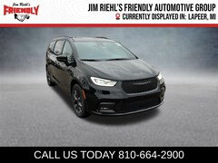 2026 Chrysler Pacifica Select Passenger Van