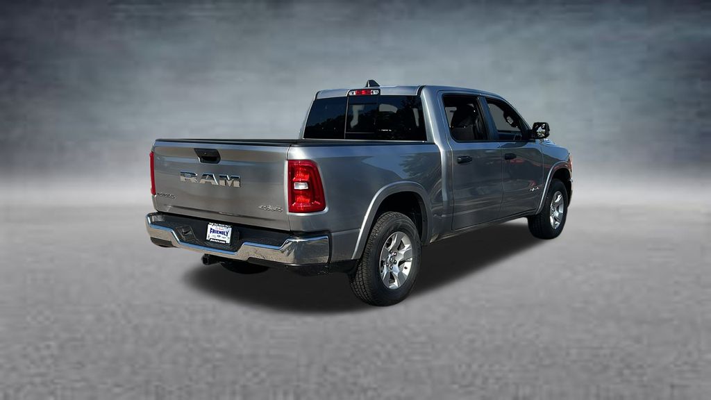 2025 Ram 1500 Big Horn Lone Star photo 3