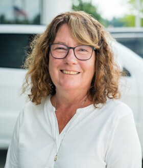 Staff member Deb Ruth from c091dda519f2