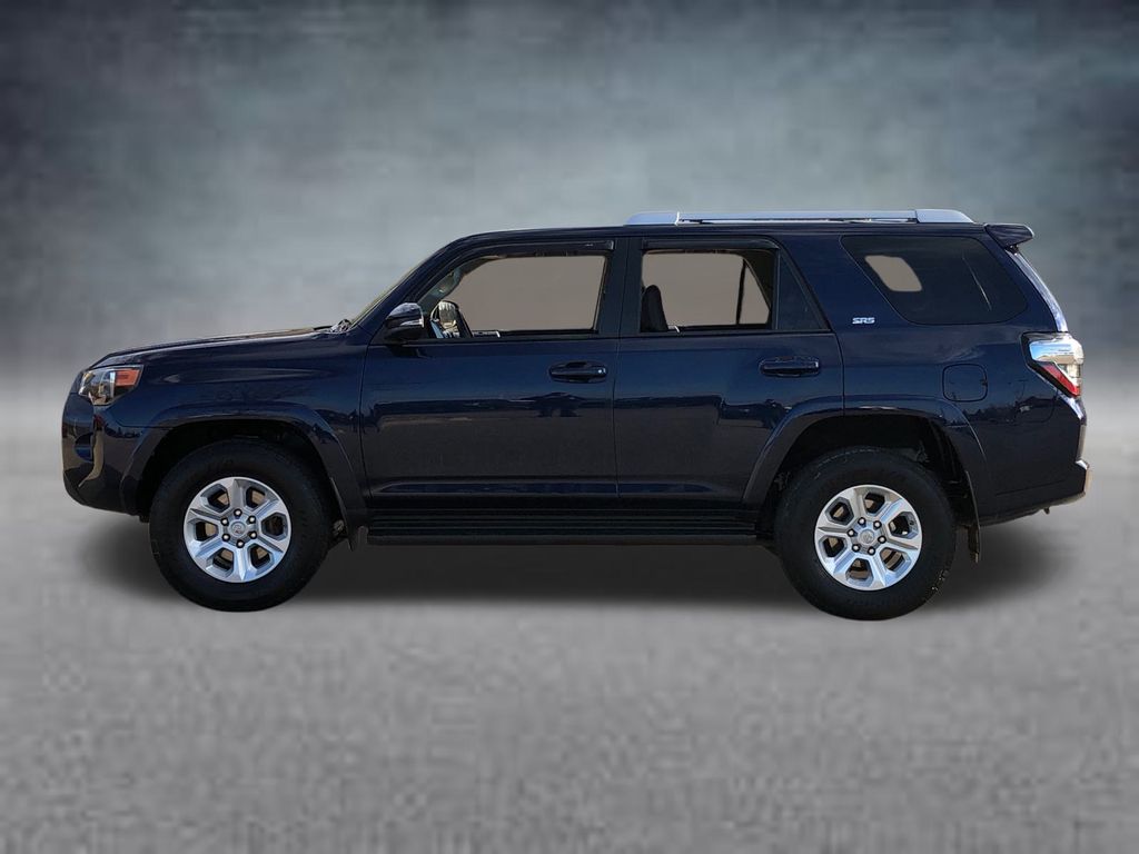 2017 Toyota 4Runner SR5 Premium 4WD photo 3