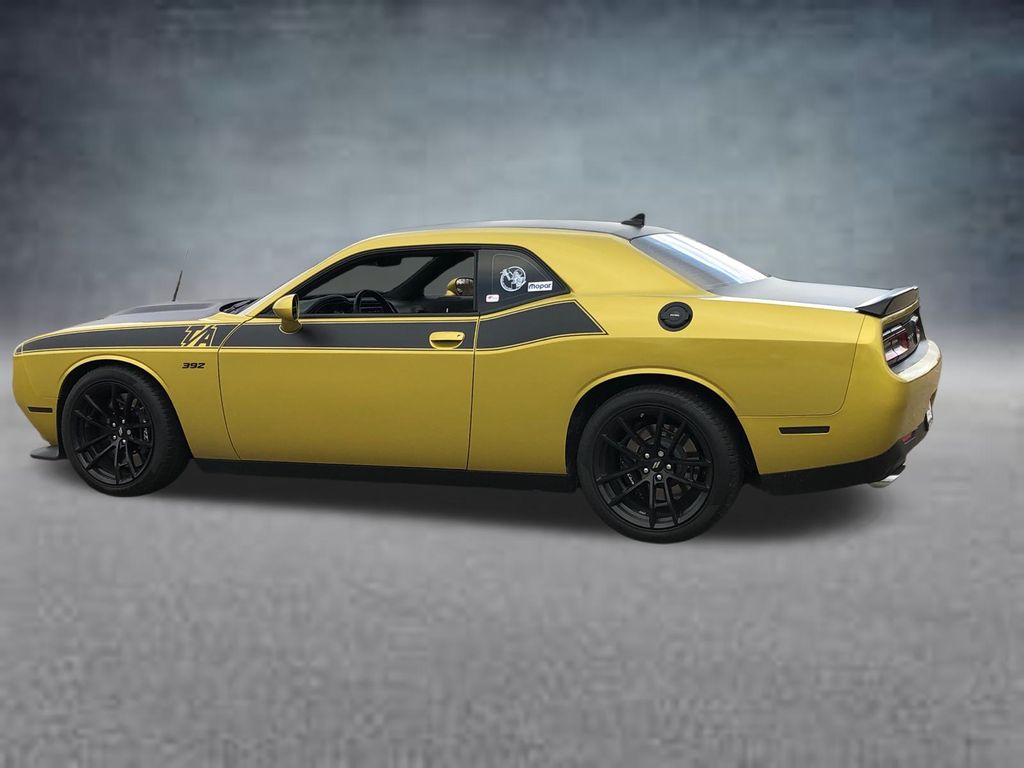 2021 Dodge Challenger R/T Scat Pack photo 4