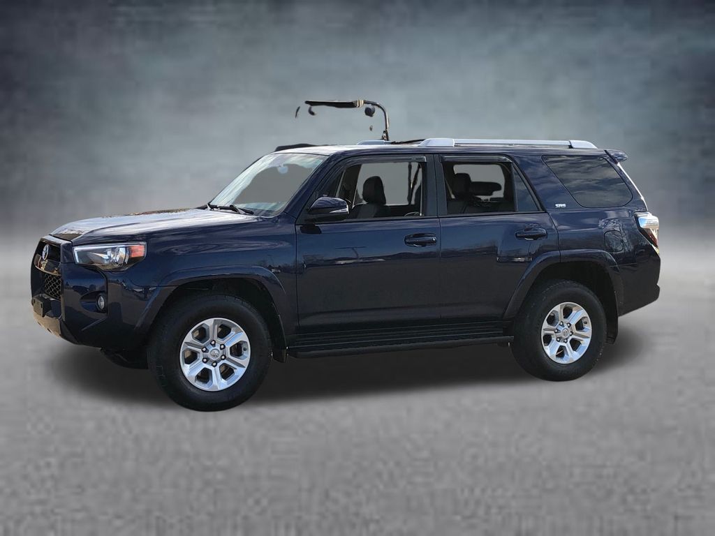 2017 Toyota 4Runner SR5 Premium 4WD photo 2