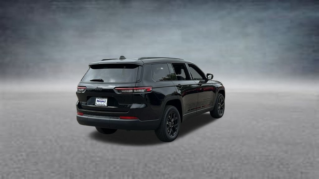 2025 Jeep Grand Cherokee Altitude X photo 3