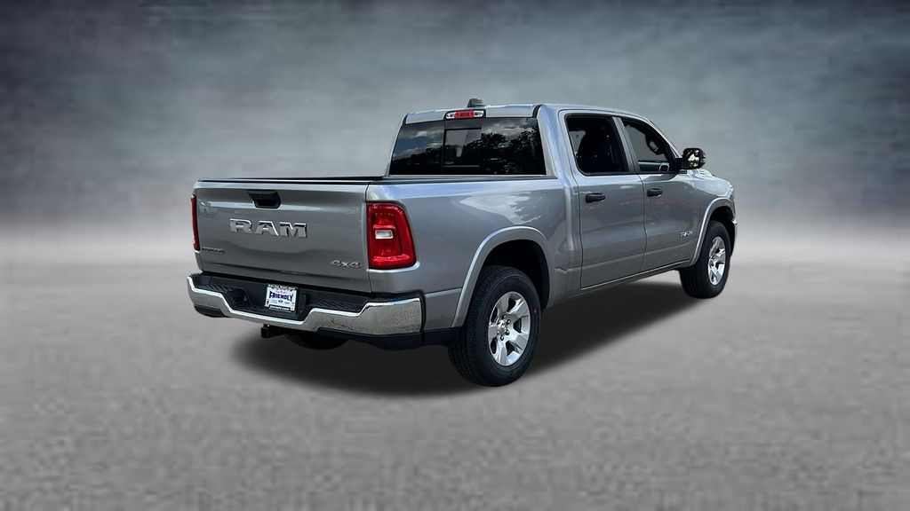 2025 Ram 1500 Big Horn Lone Star photo 3