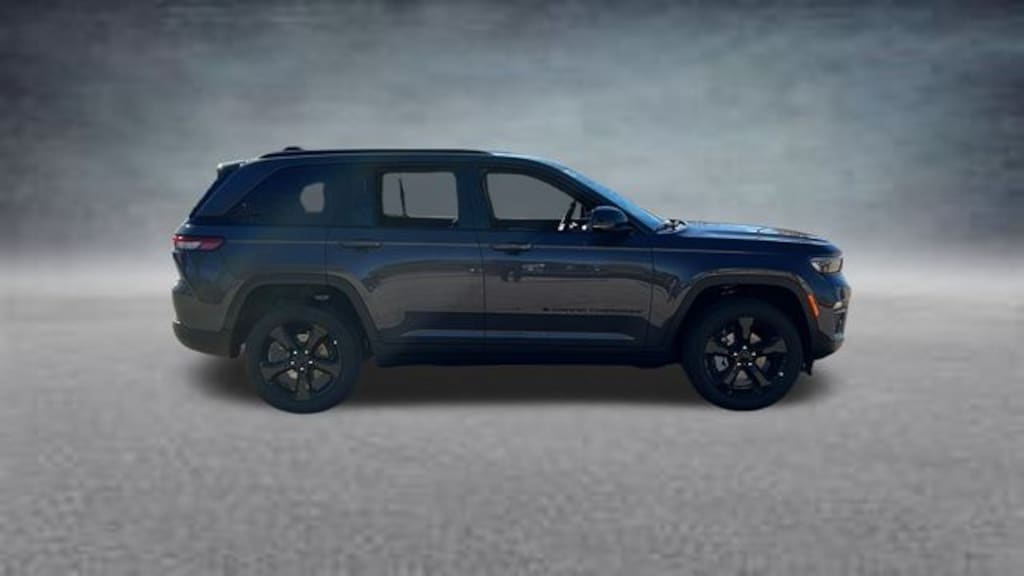 New 2025 Jeep Grand Cherokee Limited Sport Utility