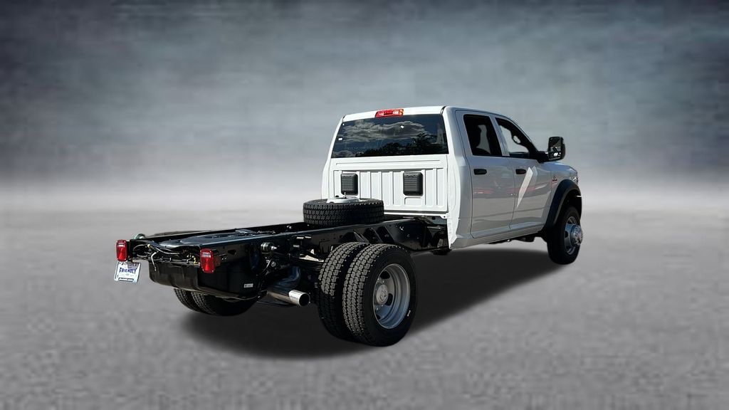 New 2026 Ram 5500 Chassis Cab Tradesman/Big Horn Pickup