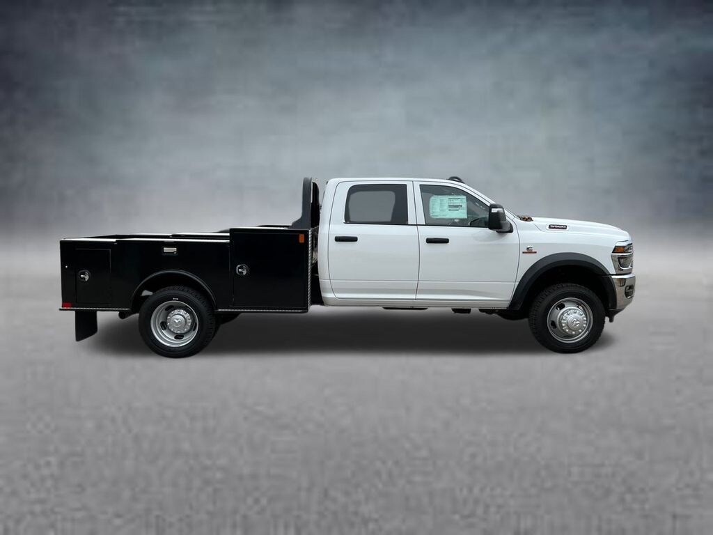 New 2026 Ram 5500 Chassis Cab Tradesman/Big Horn Pickup