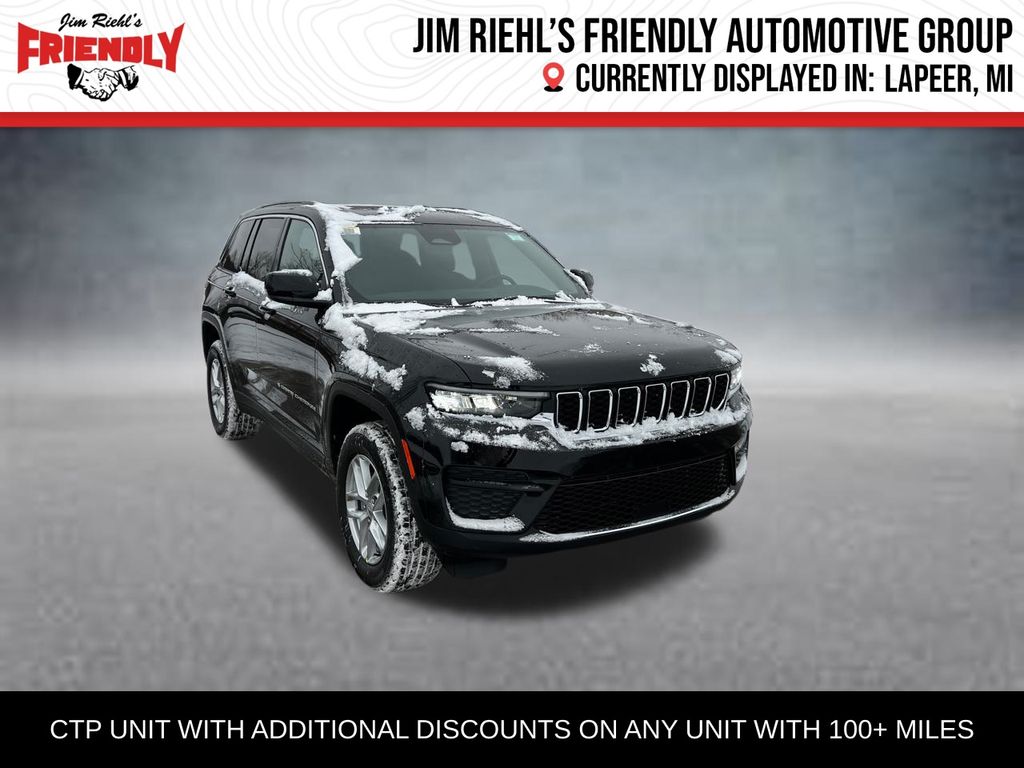 2025 Jeep Grand Cherokee Laredo's photo