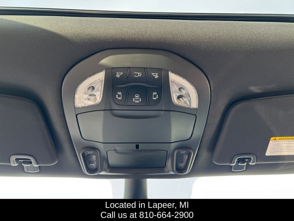 2026 Chrysler Pacifica Limited - Photo 23