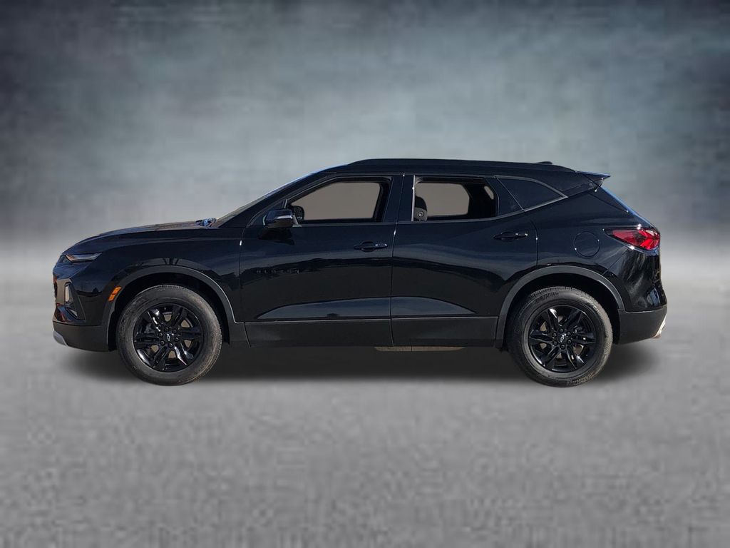 2022 Chevrolet Blazer 2LT photo 3