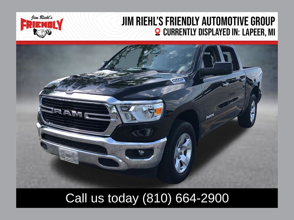2020 RAM 1500 Big Horn/Lone Star 4x4 Crew Cab 5'7's photo