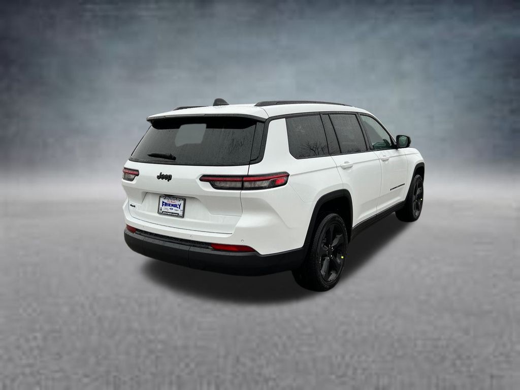 2025 Jeep Grand Cherokee Altitude X photo 3