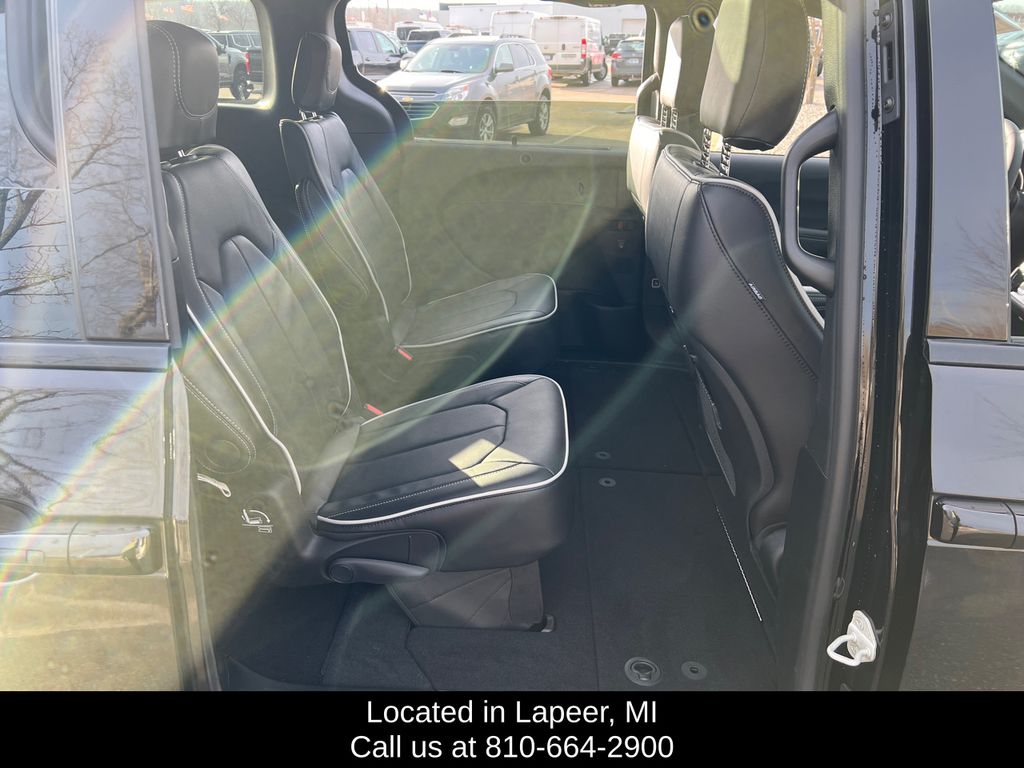 2026 Chrysler Pacifica Limited - Photo 19