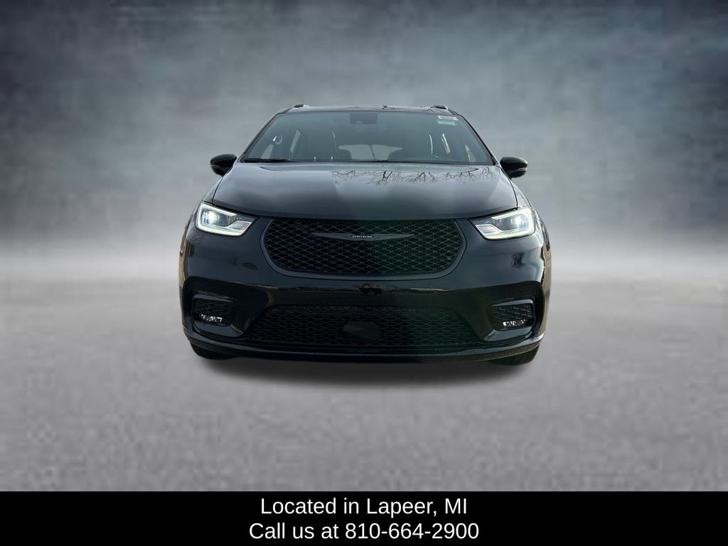 2026 Chrysler Pacifica Limited - Photo 12