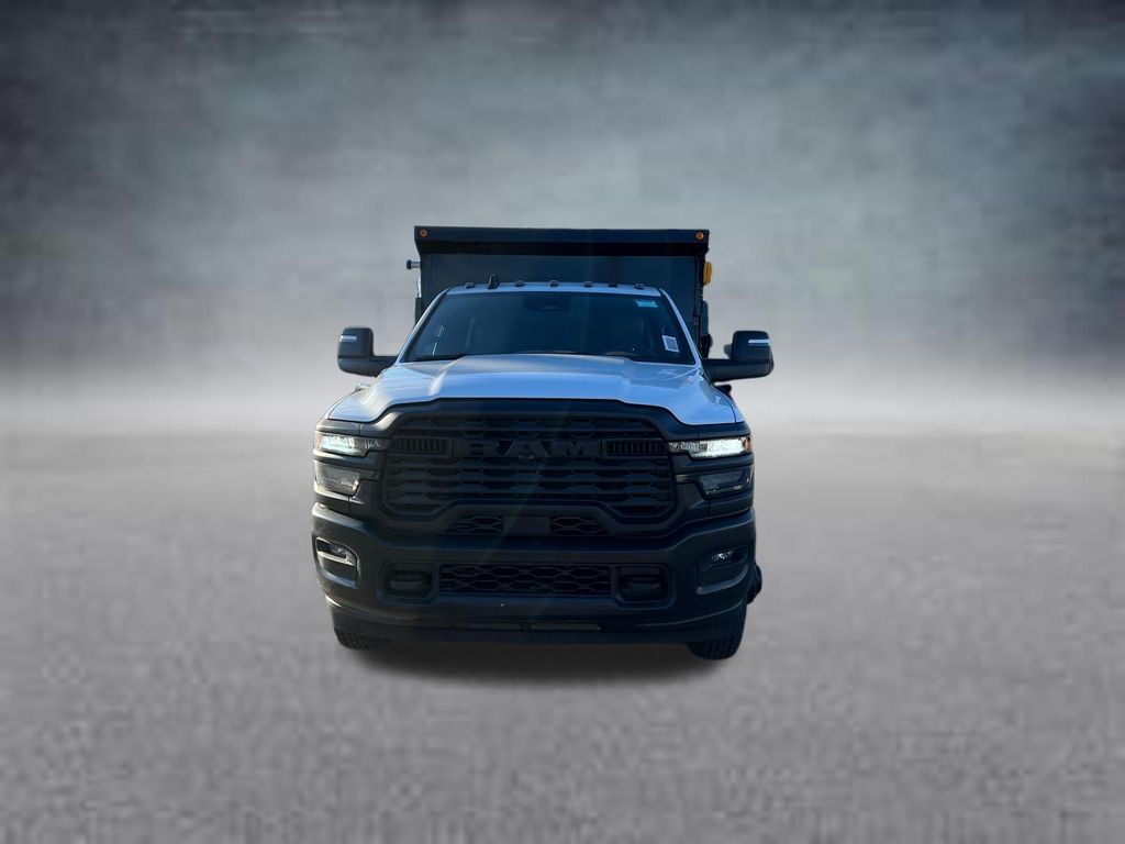 2026 RAM 3500 Chassis Tradesman - Photo 8