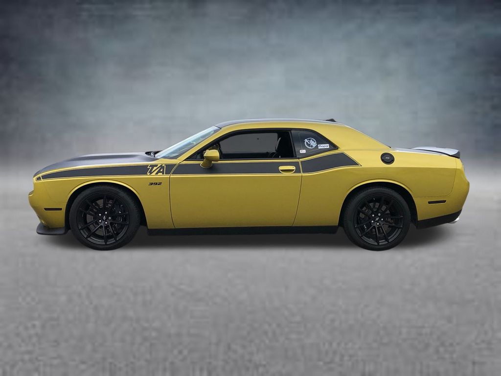 2021 Dodge Challenger R/T Scat Pack photo 3