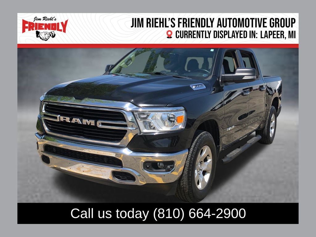2020 RAM 1500 Big Horn/Lone Star 4x4 Crew Cab 5'7's photo