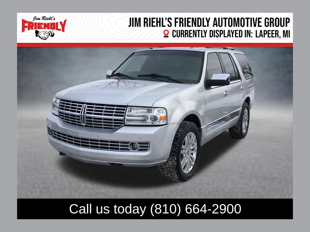 2013 Lincoln Navigator Base