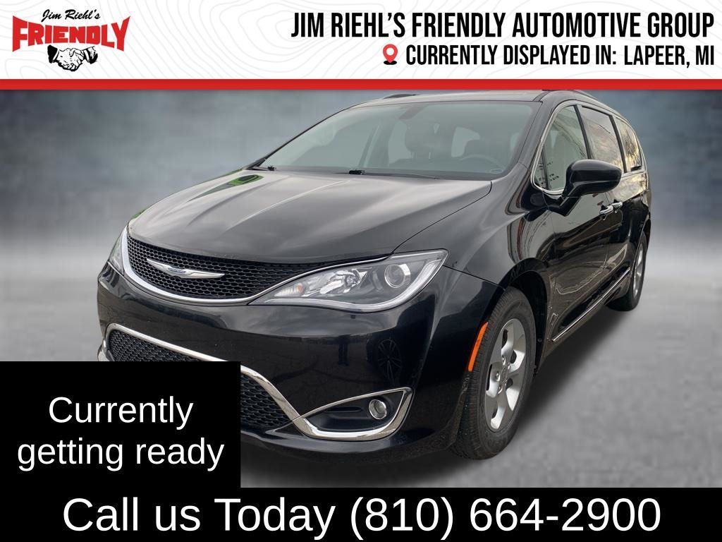 2017 Chrysler Pacifica Touring-L Plus