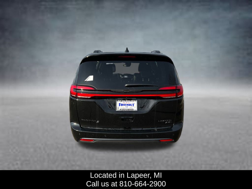 2026 Chrysler Pacifica Limited - Photo 5