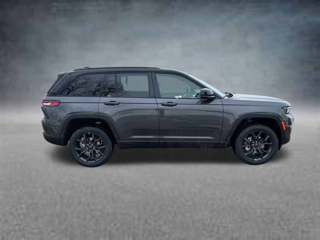New 2025 Jeep Grand Cherokee Limited Sport Utility