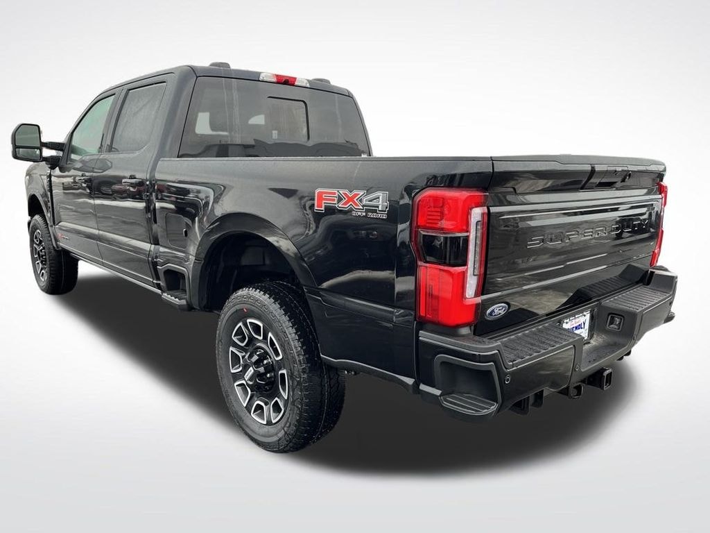 New 2026 Ford F-250SD Platinum Truck Crew Cab