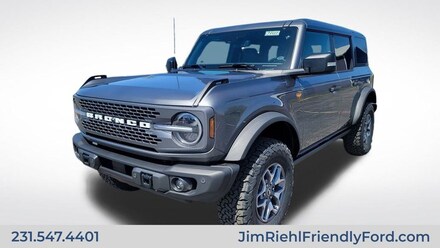 2025 Ford Bronco Badlands SUV