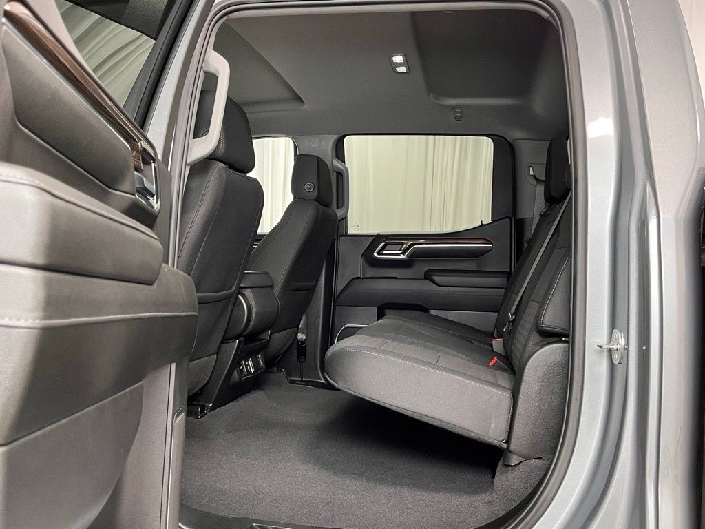 2024 Chevrolet Silverado 1500 RST - Photo 27
