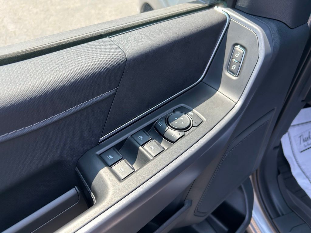 2026 Ford F-150 XLT - Photo 11