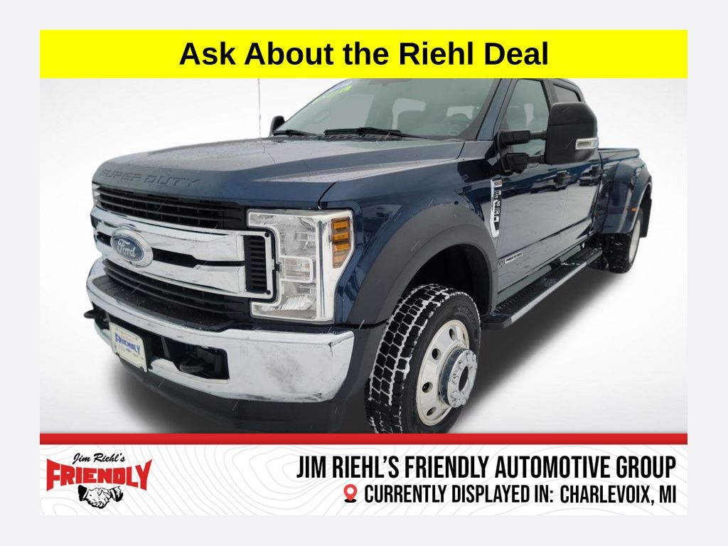 2019 Ford F-450 Super Duty XL's photo