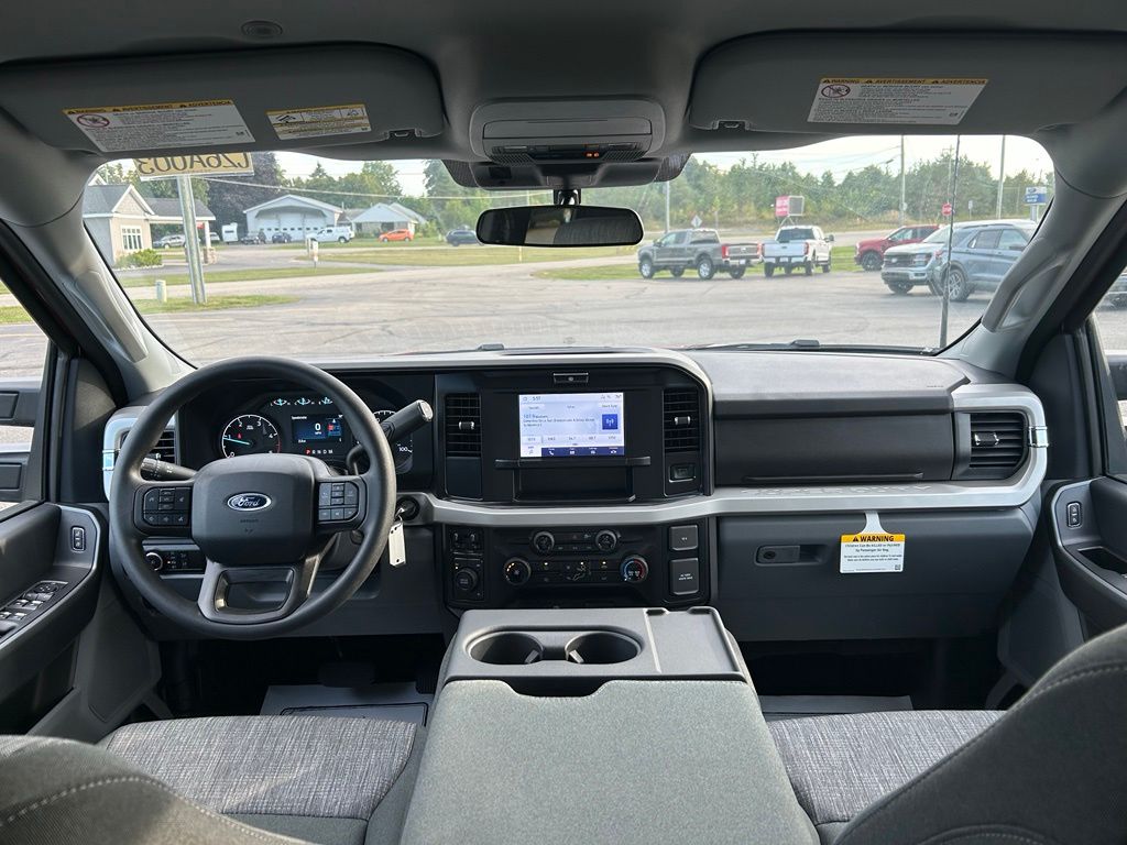 2026 Ford F-250 Super Duty XLT - Photo 12