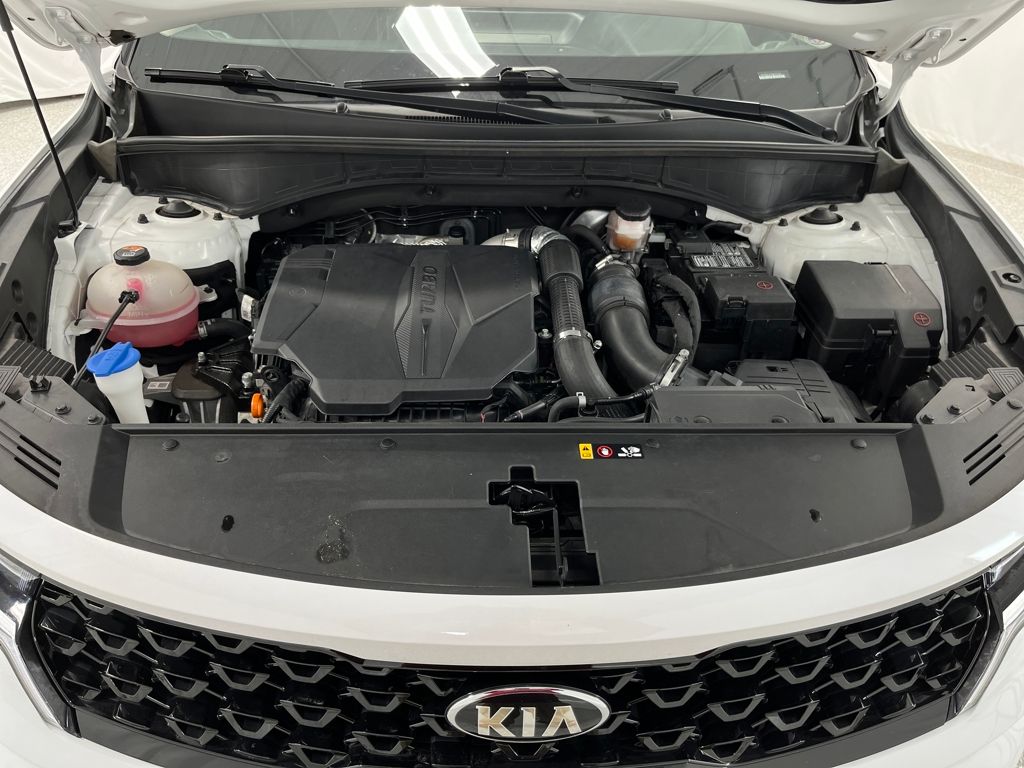 2021 Kia Sorento EX - Photo 24
