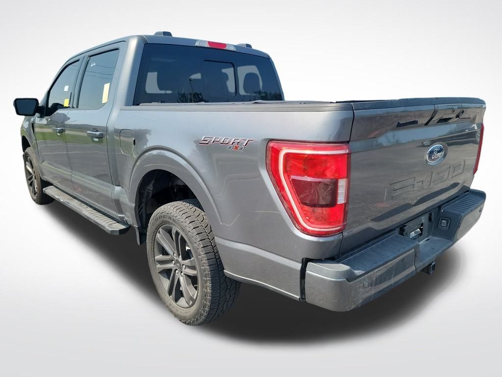 2022 Ford F-150 XLT photo 3
