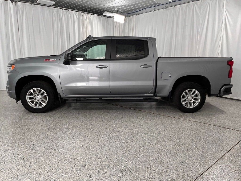 2024 Chevrolet Silverado 1500 RST - Photo 2