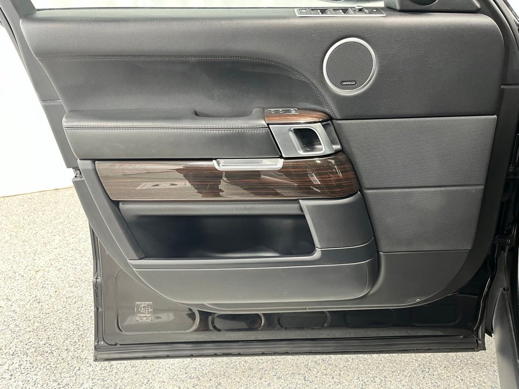 2016 Land Rover Range Rover Supercharged - Photo 11