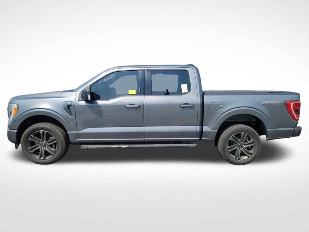2022 Ford F-150 XLT photo 2