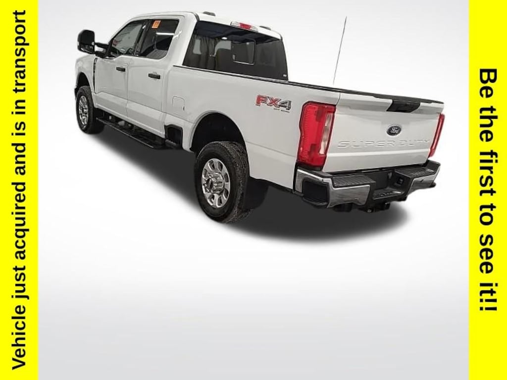 Used 2023 Ford F-250SD XLT Truck Crew Cab