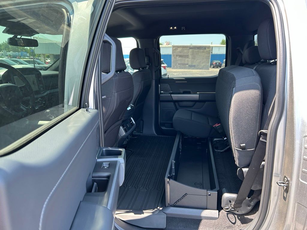 2026 Ford F-150 XLT - Photo 36