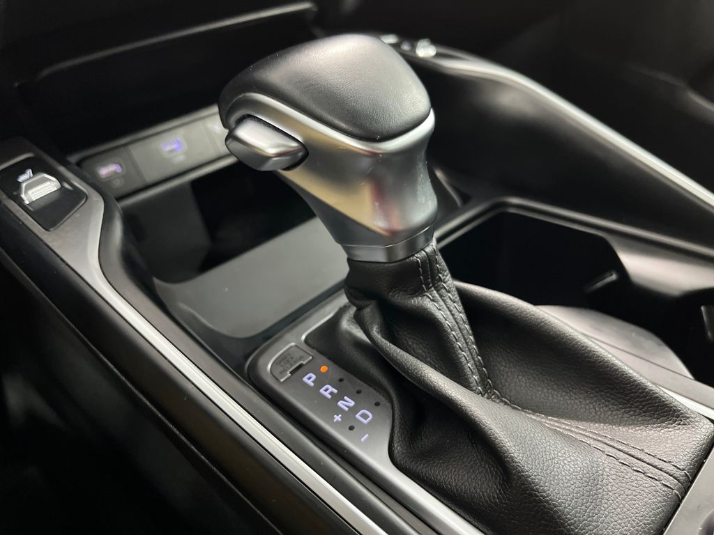 2021 Kia Sorento EX - Photo 23