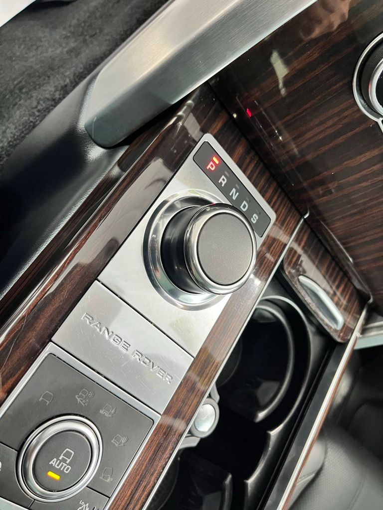 2016 Land Rover Range Rover Supercharged - Photo 25
