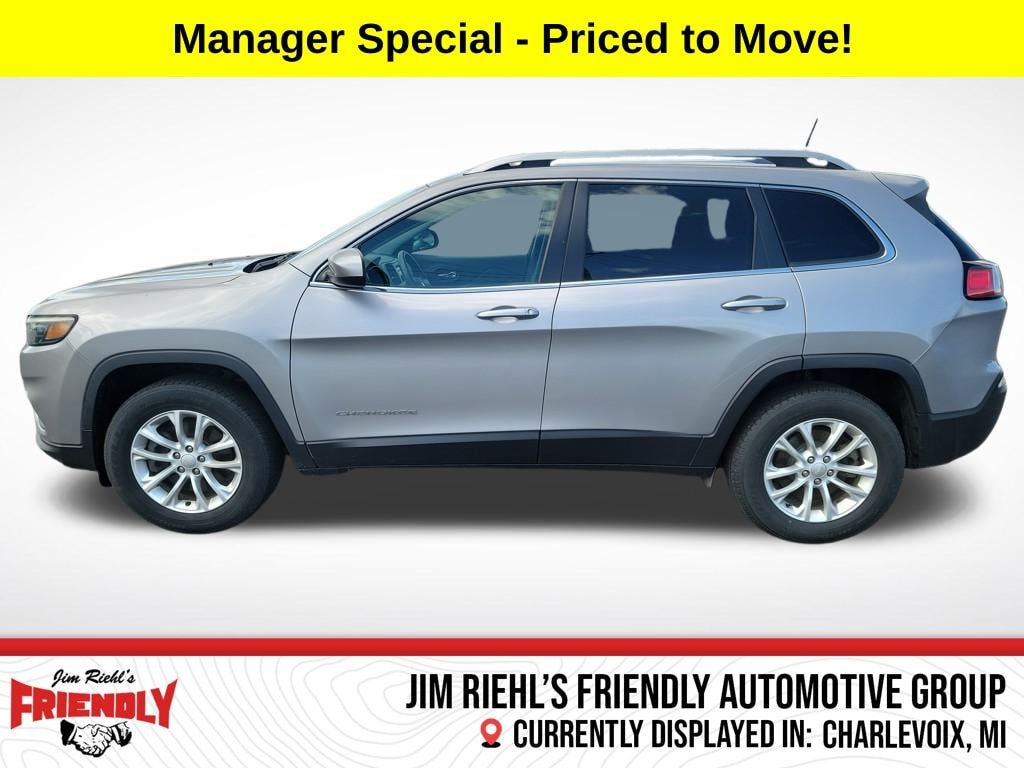 Used 2019 Jeep Cherokee Latitude SUV