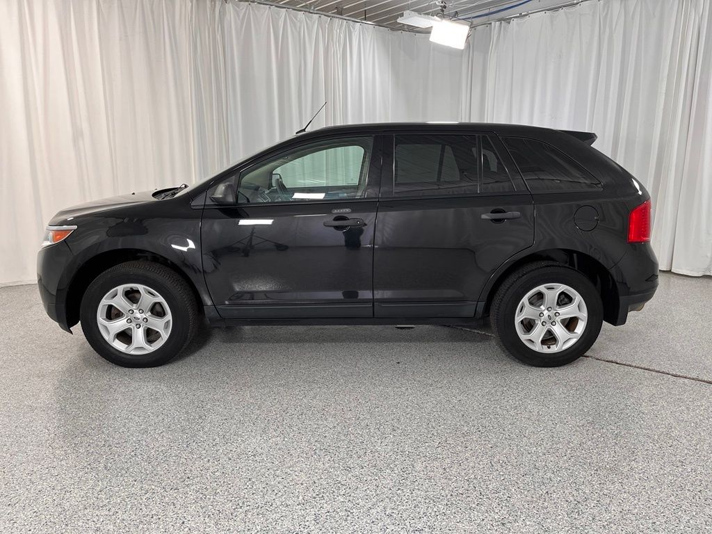 Used 2014 Ford Edge SE with VIN 2FMDK4GC9EBB63444 for sale in Charlevoix, MI
