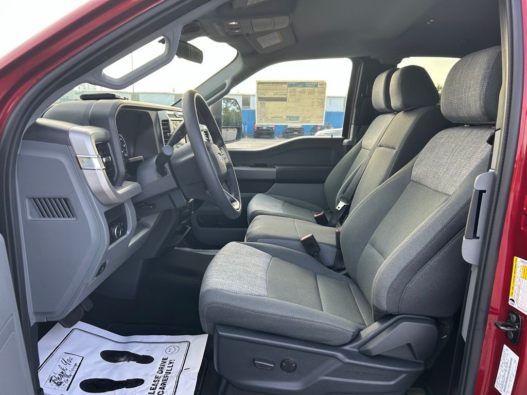 2026 Ford F-250 Super Duty XLT - Photo 35