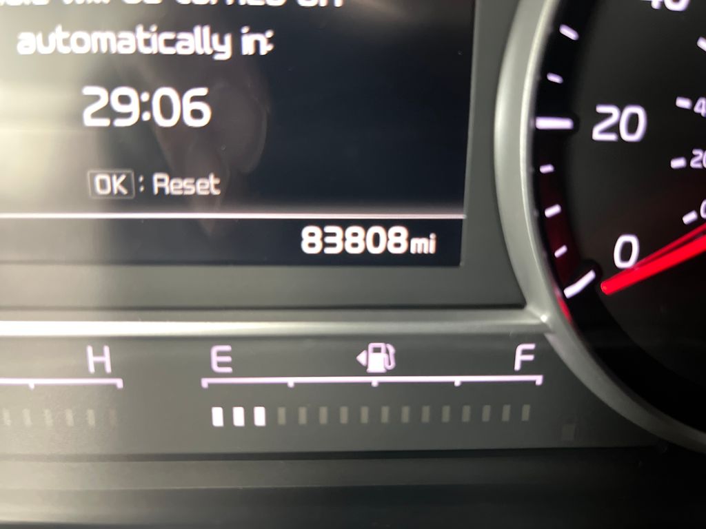 2021 Kia Sorento EX - Photo 18
