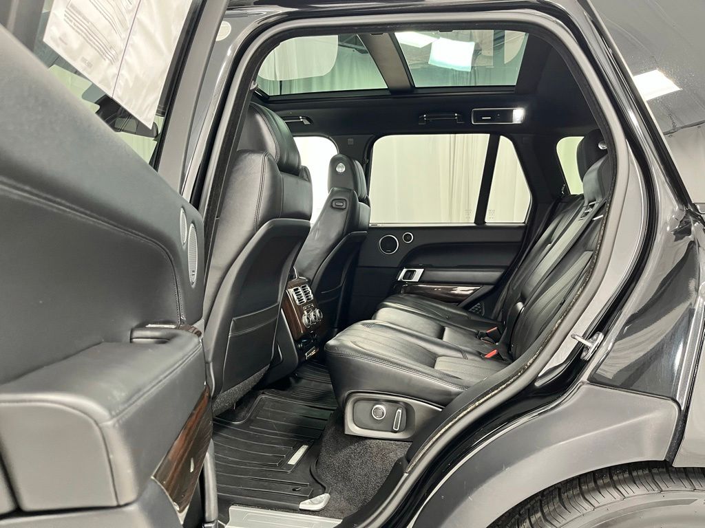 2016 Land Rover Range Rover Supercharged - Photo 26