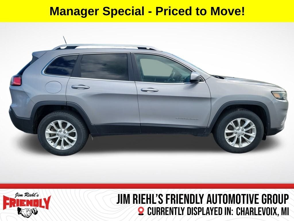 Used 2019 Jeep Cherokee Latitude SUV