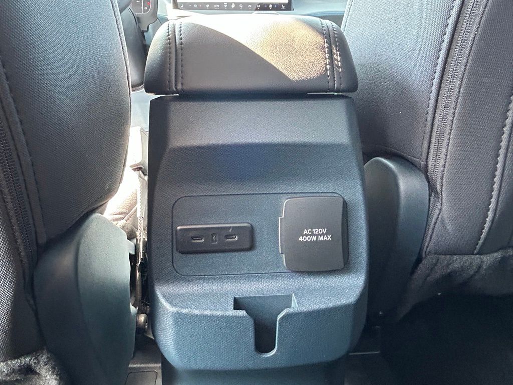2025 Ford Maverick XLT - Photo 35